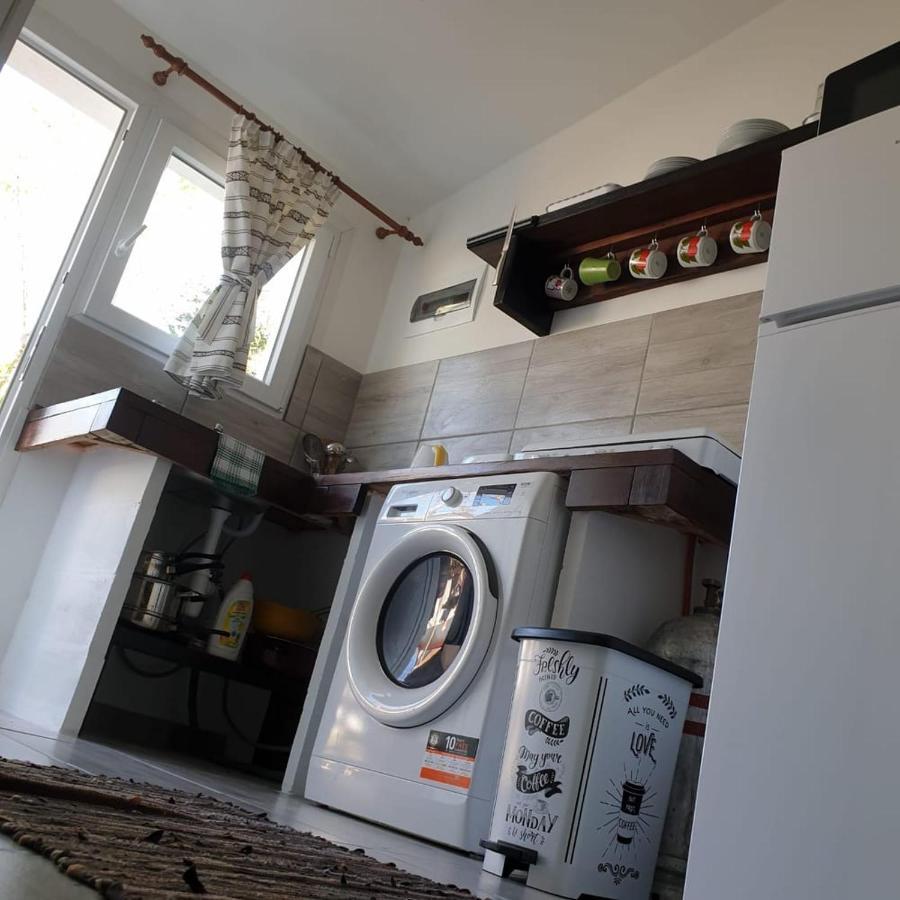 Relax Time Videken Apartment Кишкунхалаш Екстериор снимка